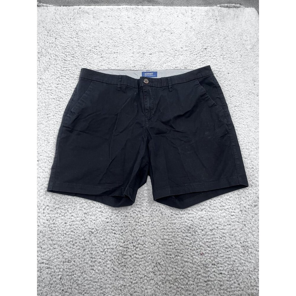 Women's Old Navy Black Flat Front Chino Summer Everyday Shorts Size 16 - Picture 2 of 10